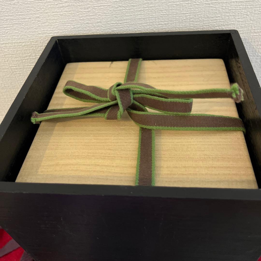 黄瀬戸茶碗　銘　岩松　豊藤造　二重箱