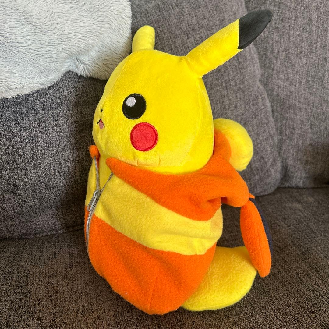 ポケモン　ピカチュウ　ぬいぐるみ16点まとめ売り