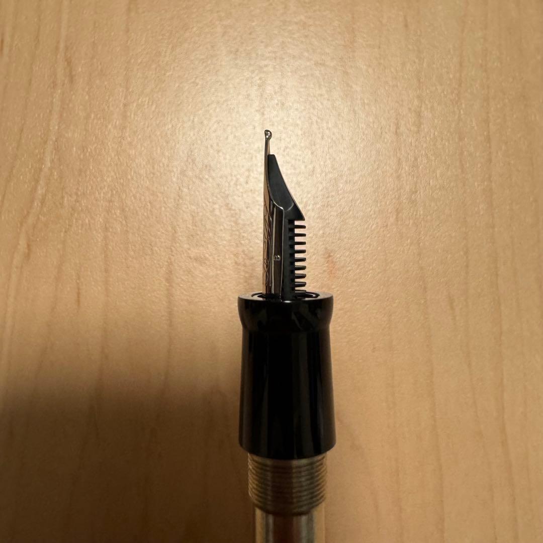 【箱等完備】美品　デルタ　ドルチェビータ　スリム　万年筆14K B字