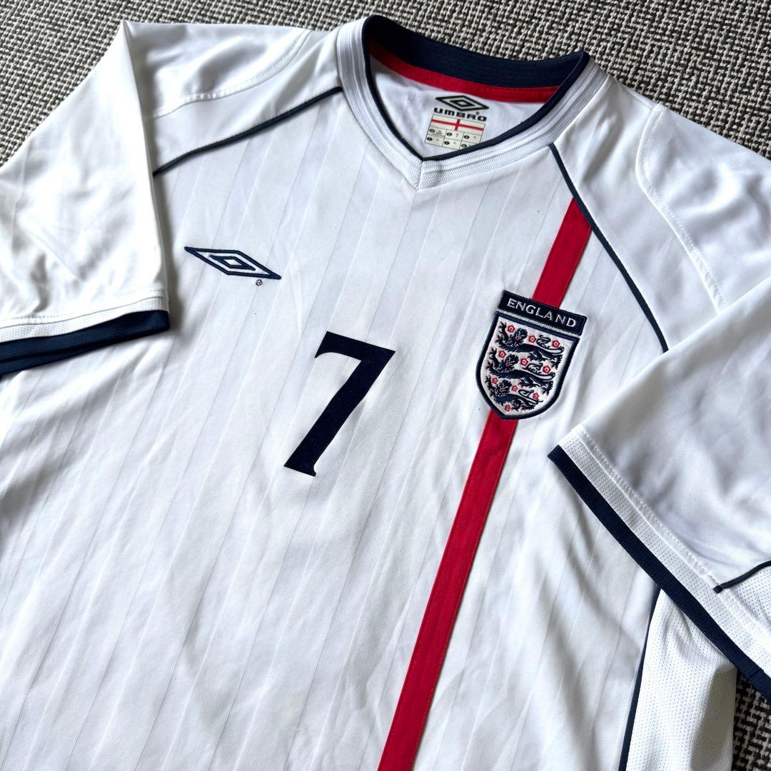 【正規品】デビッド・ベッカム ＃７ イングランド代表 2002W杯モデル