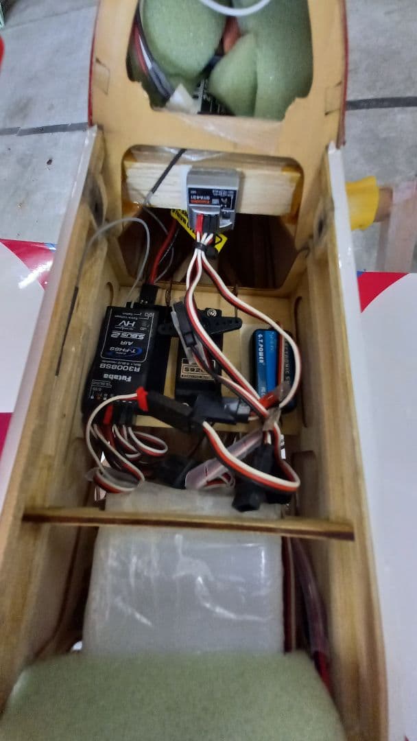 アセント80　F3A　ラジコン飛行機