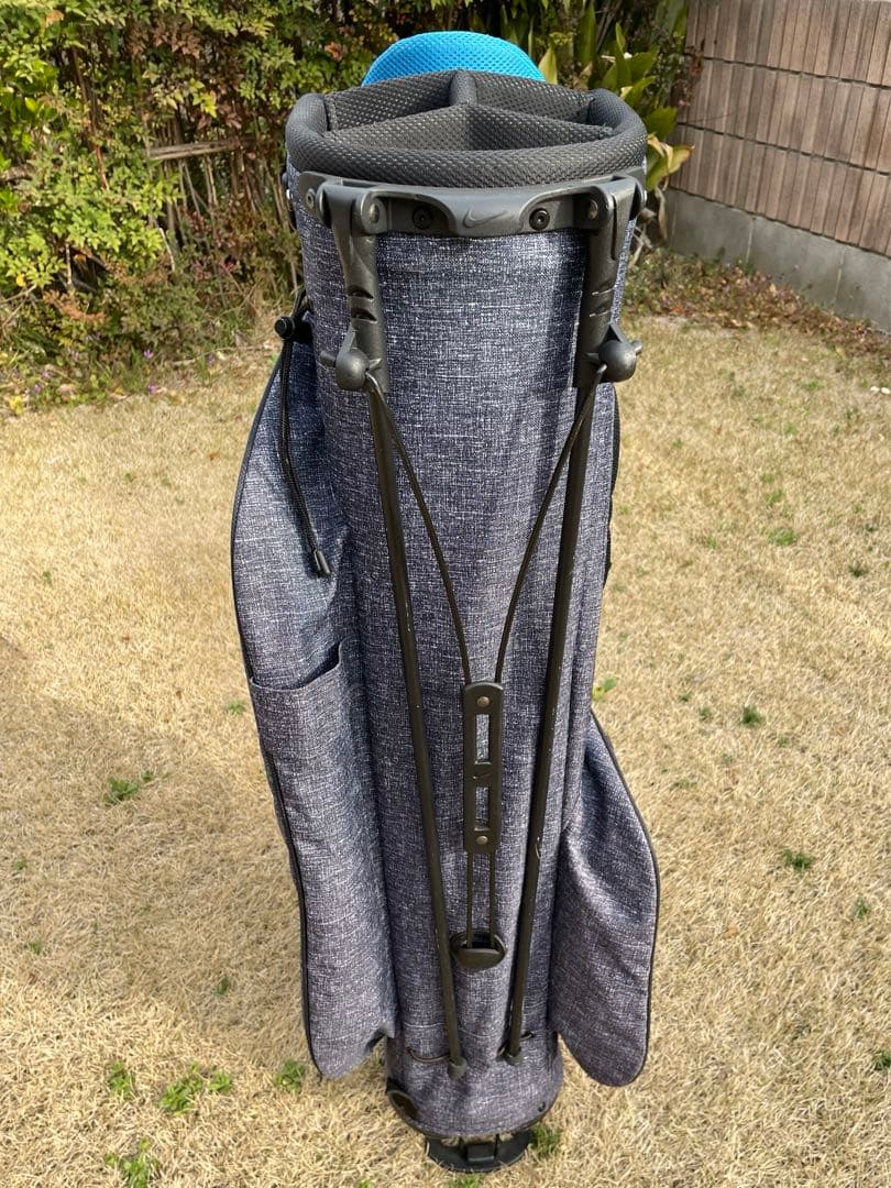 NIKE 　ナイキ　軽量　スタンド キャディバック