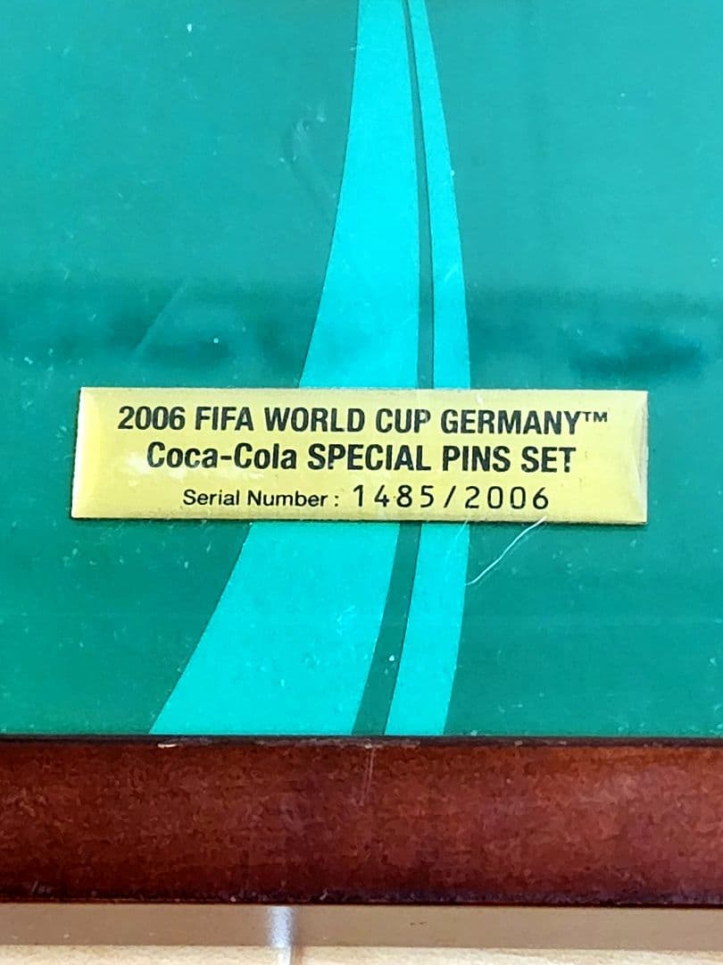 2006年FIFAワールドカップ コカ・コーラ スペシャルピンバッジセット