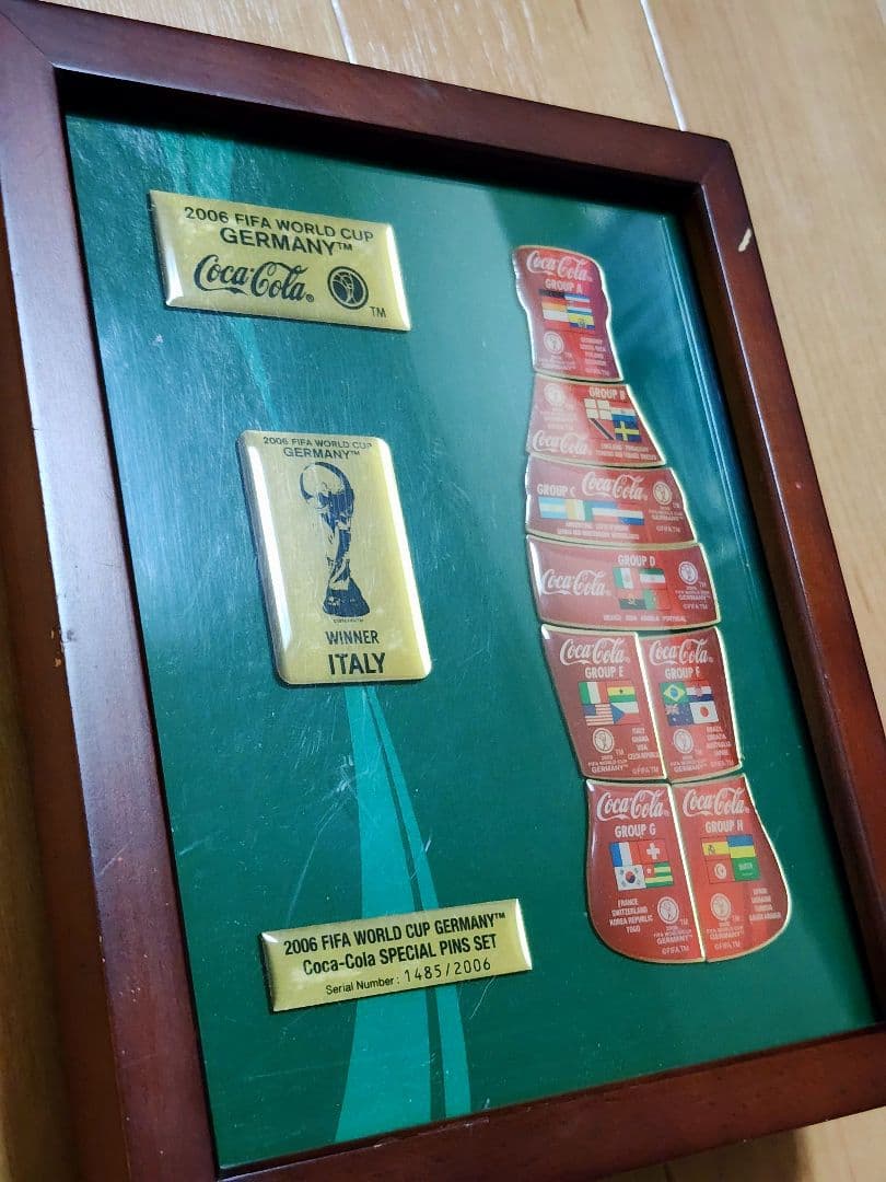 2006年FIFAワールドカップ コカ・コーラ スペシャルピンバッジセット
