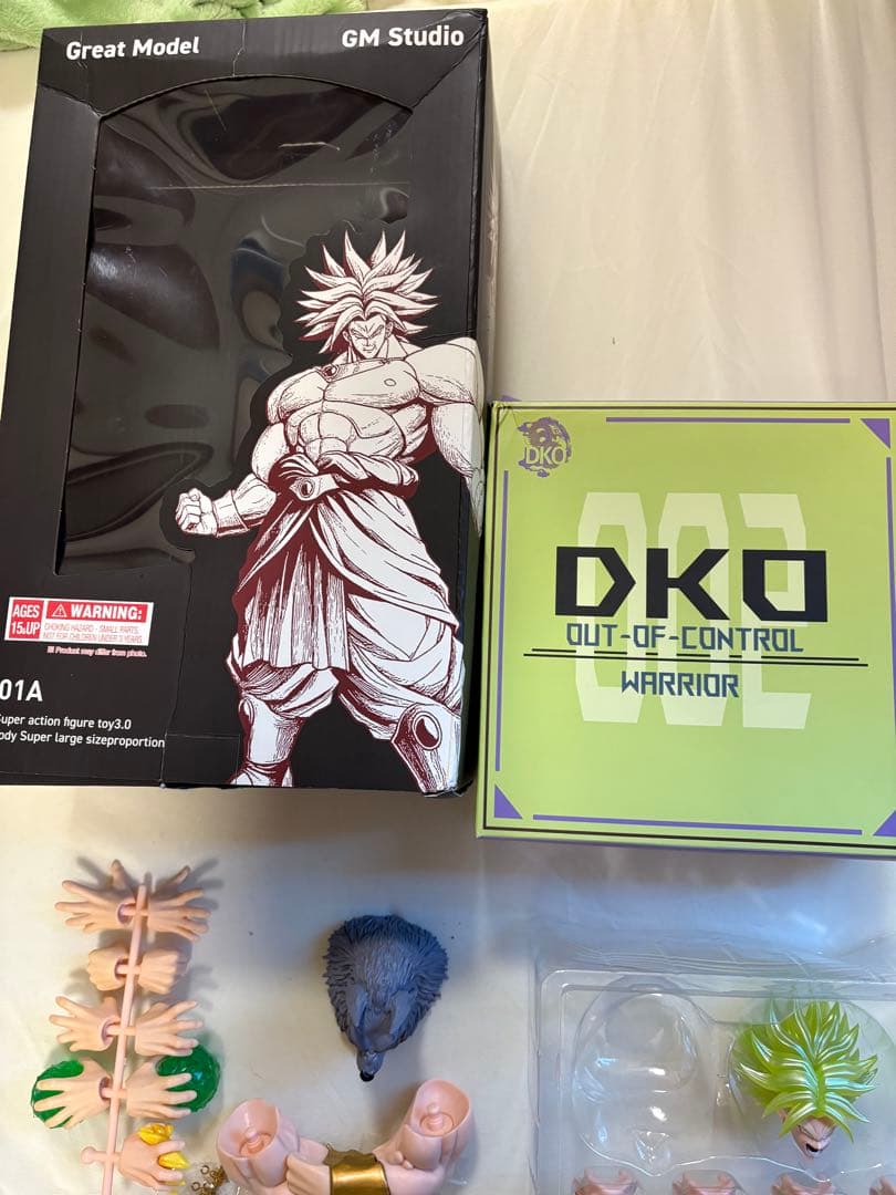 ドラゴンボール海外フィギュアーツkong製　ブロリー　カスタムヘッドパーツセット