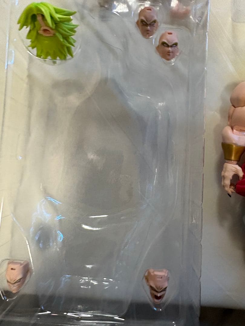 ドラゴンボール海外フィギュアーツkong製　ブロリー　カスタムヘッドパーツセット