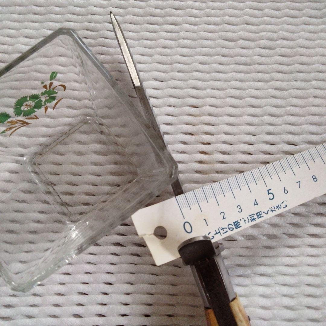 登山ナイフ。鹿の角の持ち手?5ミリ厚の刃。