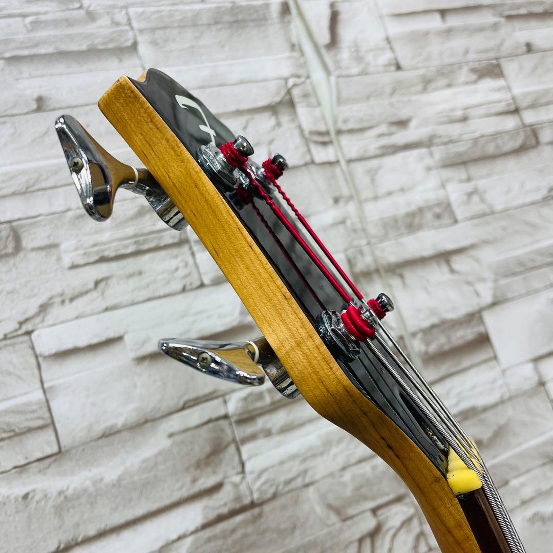 Founder ファウンダー ジャパンビンテージ イーグルシェイプ エレキベース