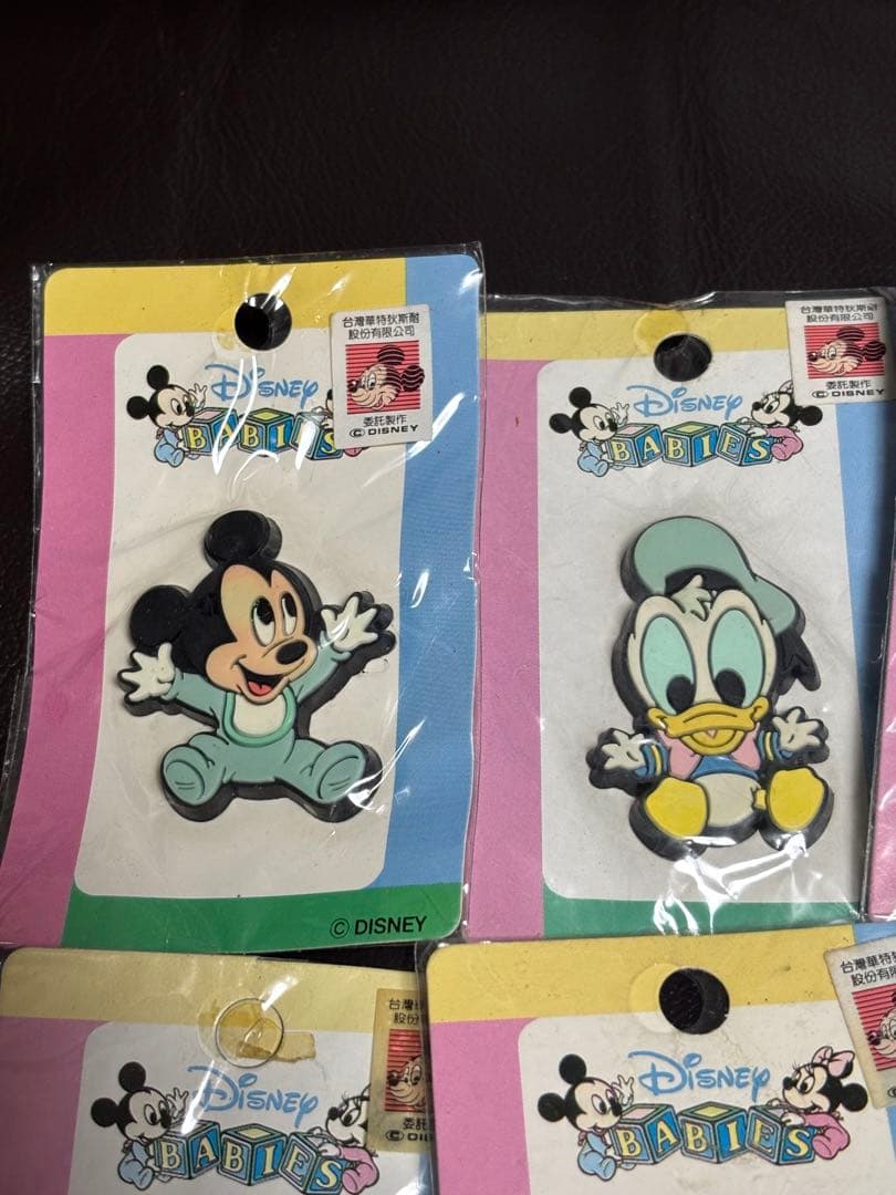 希少　レトロ　ディズニーベビー　ラバーピンズ　ピンバッジ　ミッキー　赤ちゃん