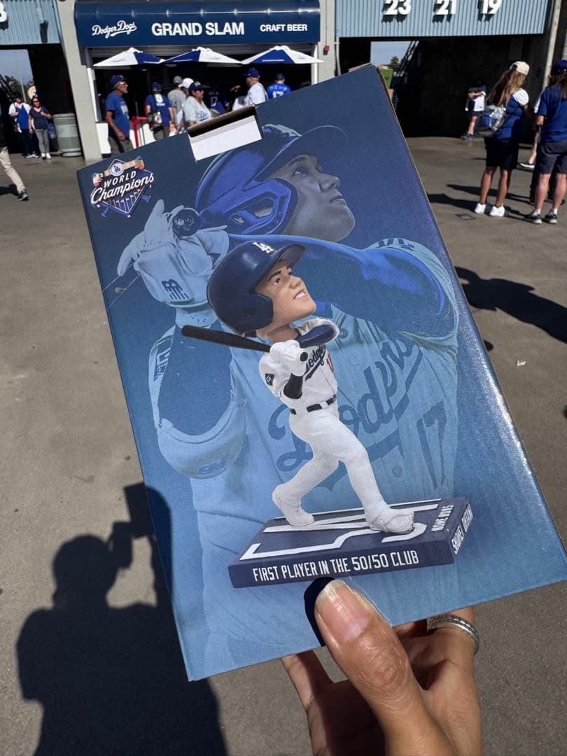 大谷翔平　ボブルヘッド　50/50 セット　来場者限定　冊子付き