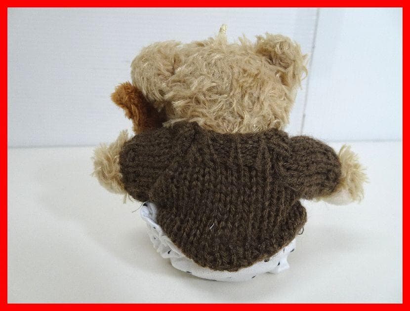 くま　ぬいぐるみストラップ　うさちゃんだっこ　サングラス　中古 Mイ-208