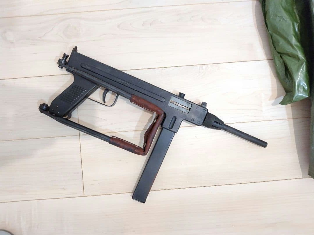 ハドソン　マドセン　モデルガン