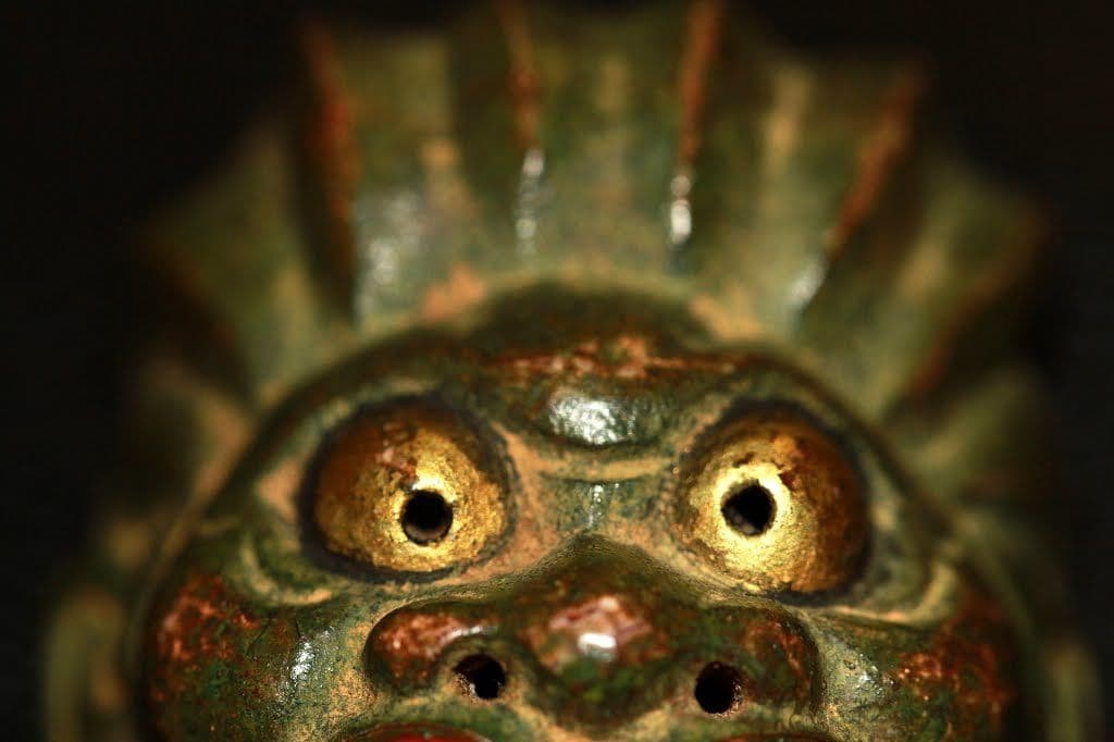 兎門 在銘 柘植彫 彩色 面根付 「雅楽面」 江戸時代