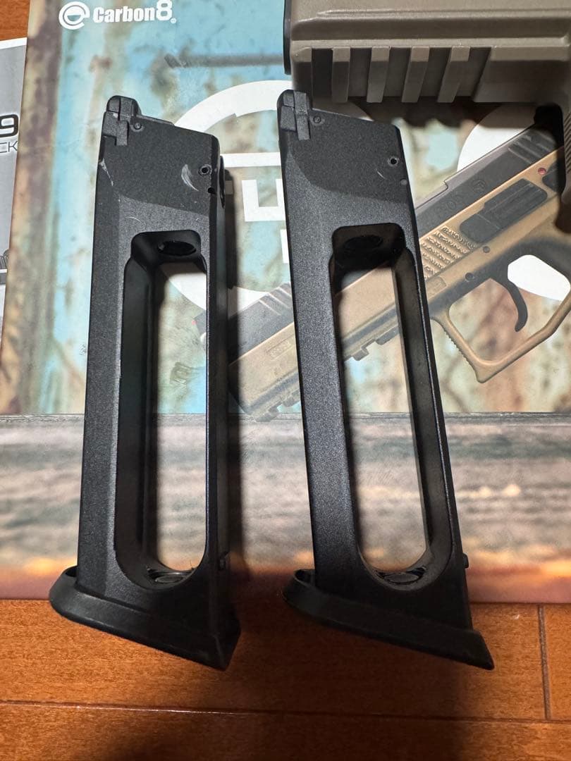 カーボネイト・CZ P-09 タンカラー マガジン2本付き