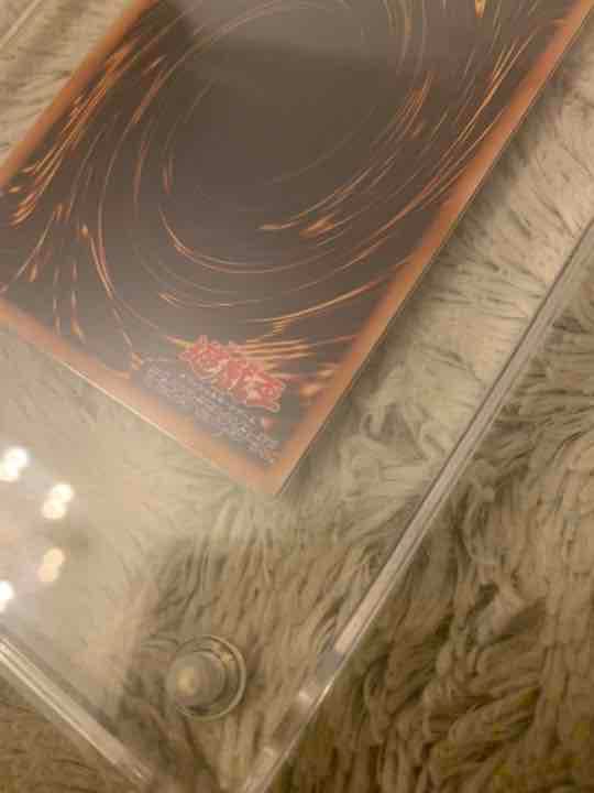 No.135遊戯王良品赤艶真紅眼の黒竜レリーフ301-056レッドアイズ