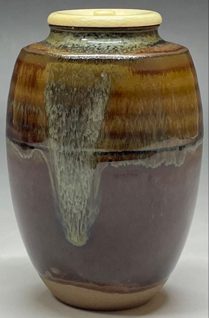 高取喜恵　肩衝茶入　高取焼　四方桟共箱　栞　yy14