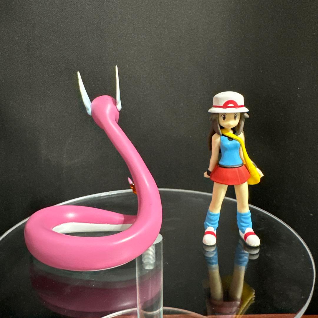 色違いハクリュー 1/20サイズ　海外ポケモンスケールワールド