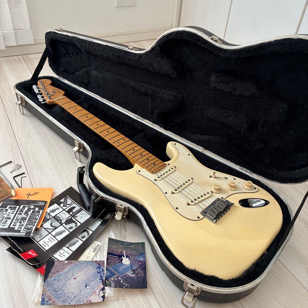 もやしマシマシ　fender アメスタストラトキャスター1995年製