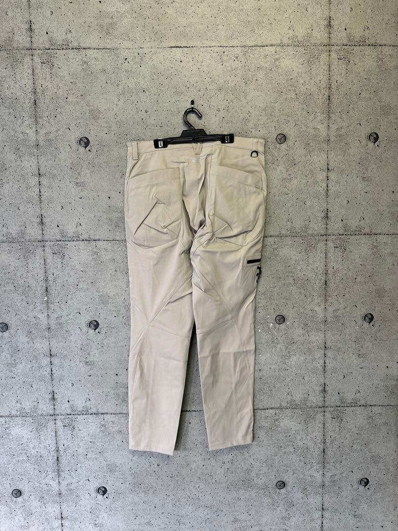 【新品未使用】サイズ7 メンズ パンツ ラッセルノ 1802