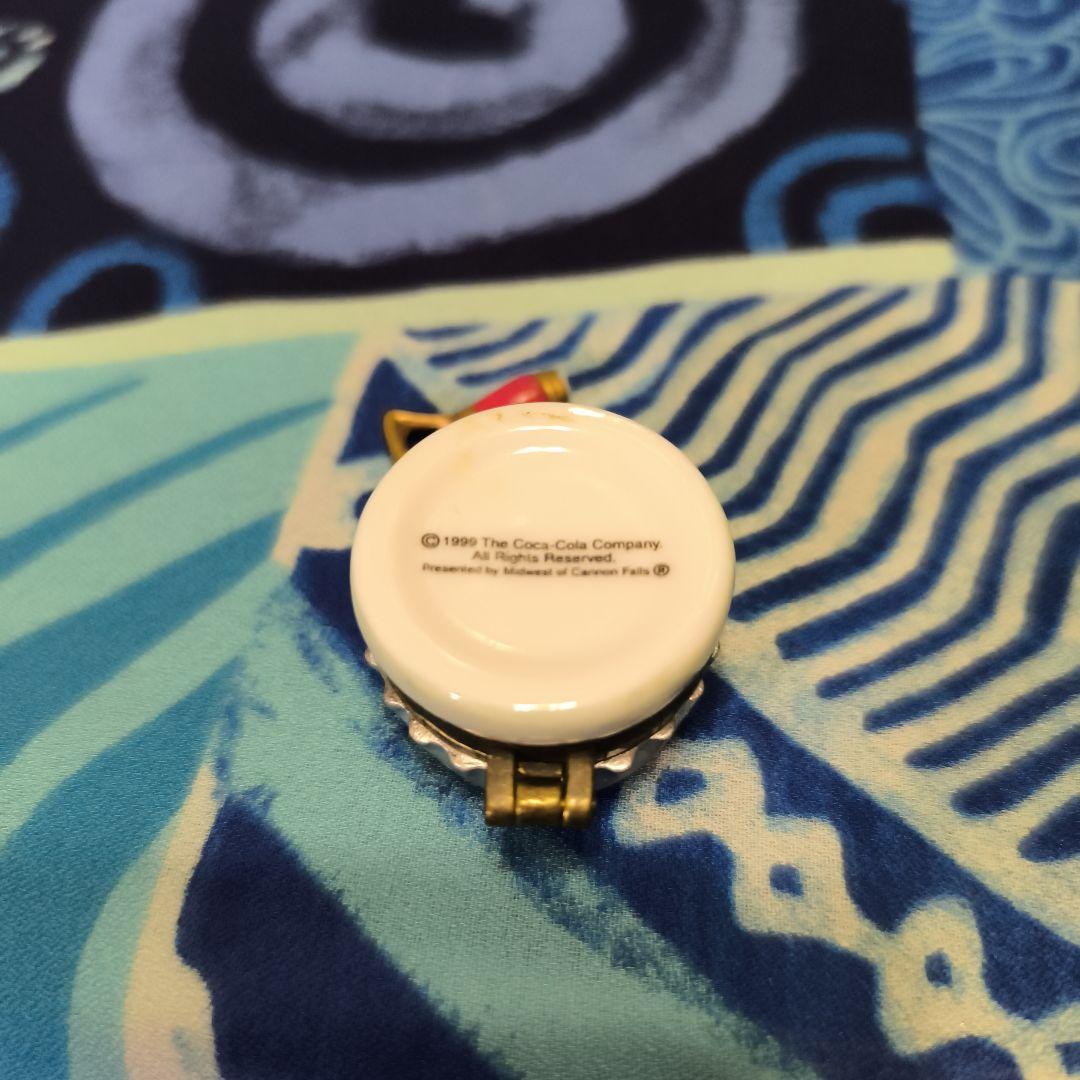 Coca-Cola ミニチュアボトルキャップ 1990年製ヒンジボックス