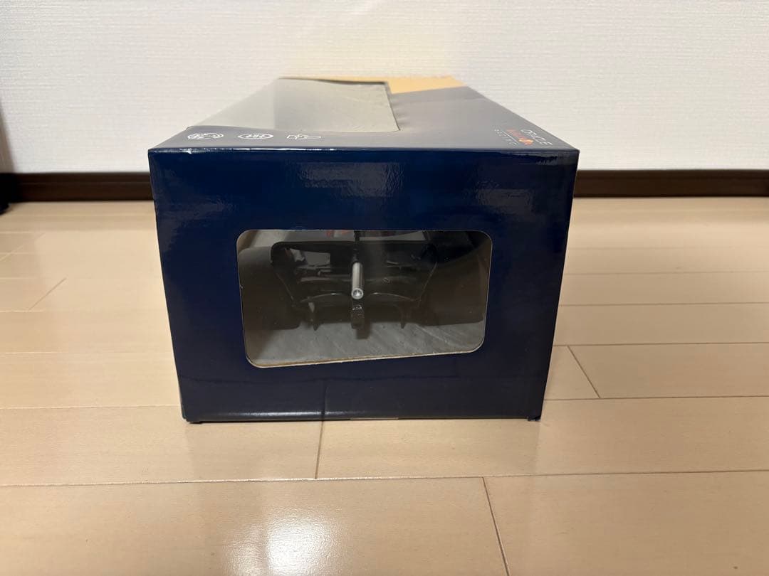 【送料込】RASTAR 1/12 レッドブル RB18 ラジコンカー F1