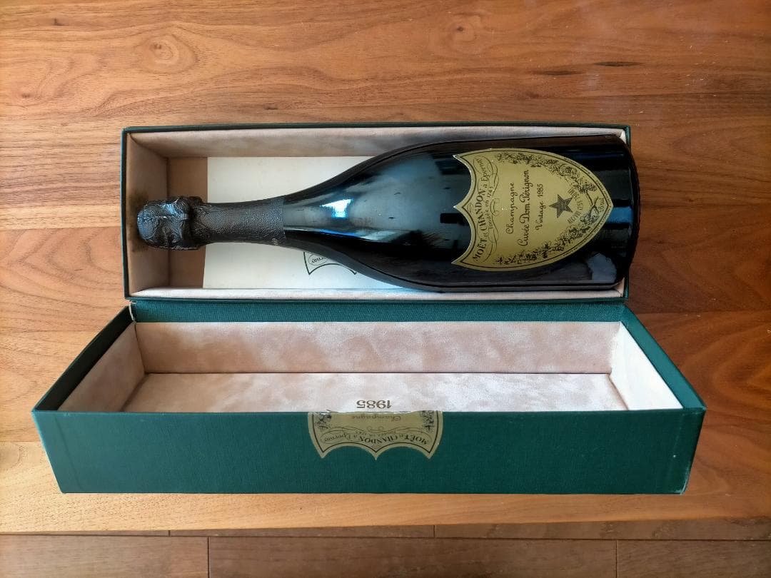 シャンパン　ドンペリ1985年