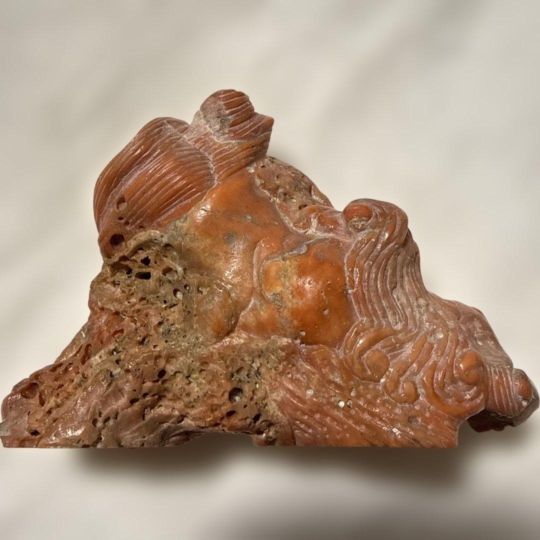 赤珊瑚　獅子　彫刻　高さ約7cm 重さ約179.2g
