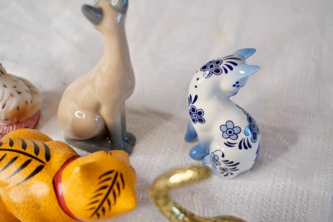 Franklin Mint Curio Cabinet Cats 9体セット