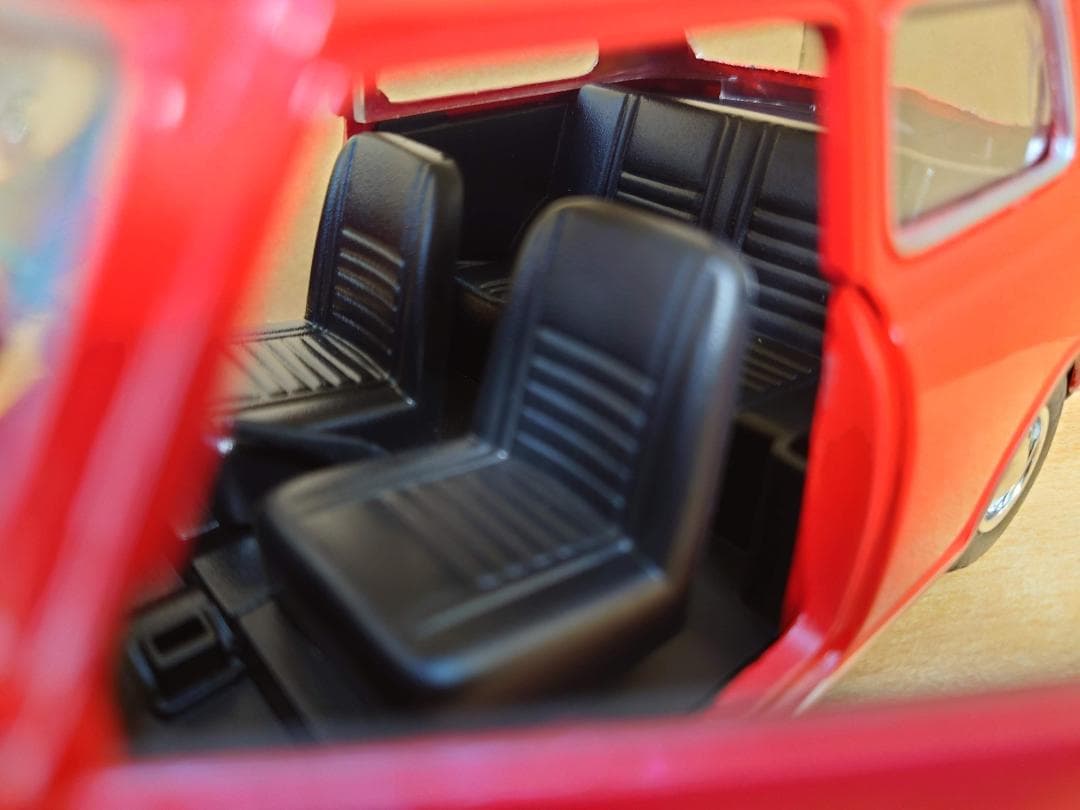 1/18 モーリス ミニクーパー レッド 1961-1967 morris