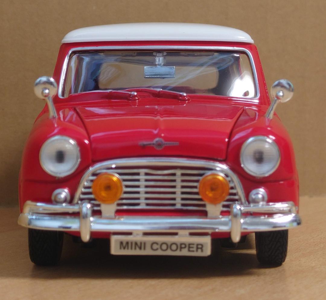 1/18 モーリス ミニクーパー レッド 1961-1967 morris
