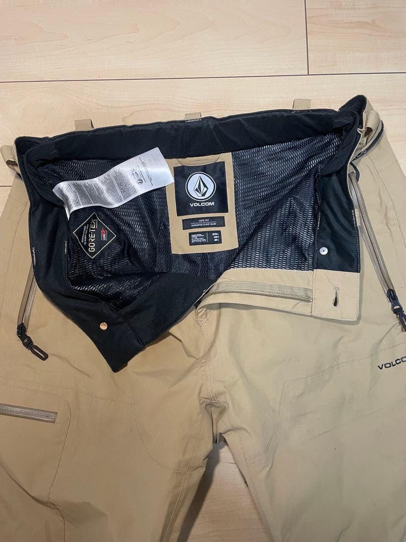 スノーボードウェア（ブラウン/ブラック/ベージュ）