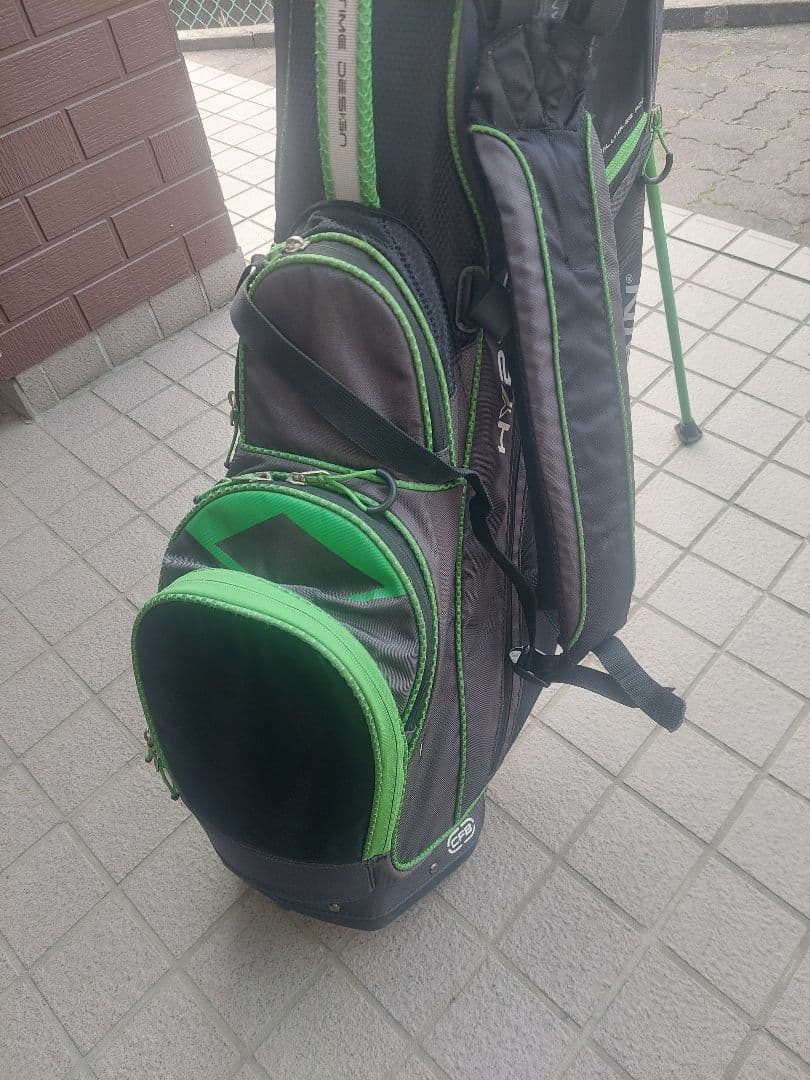 軽量サンマウンテン　スタンドバッグ