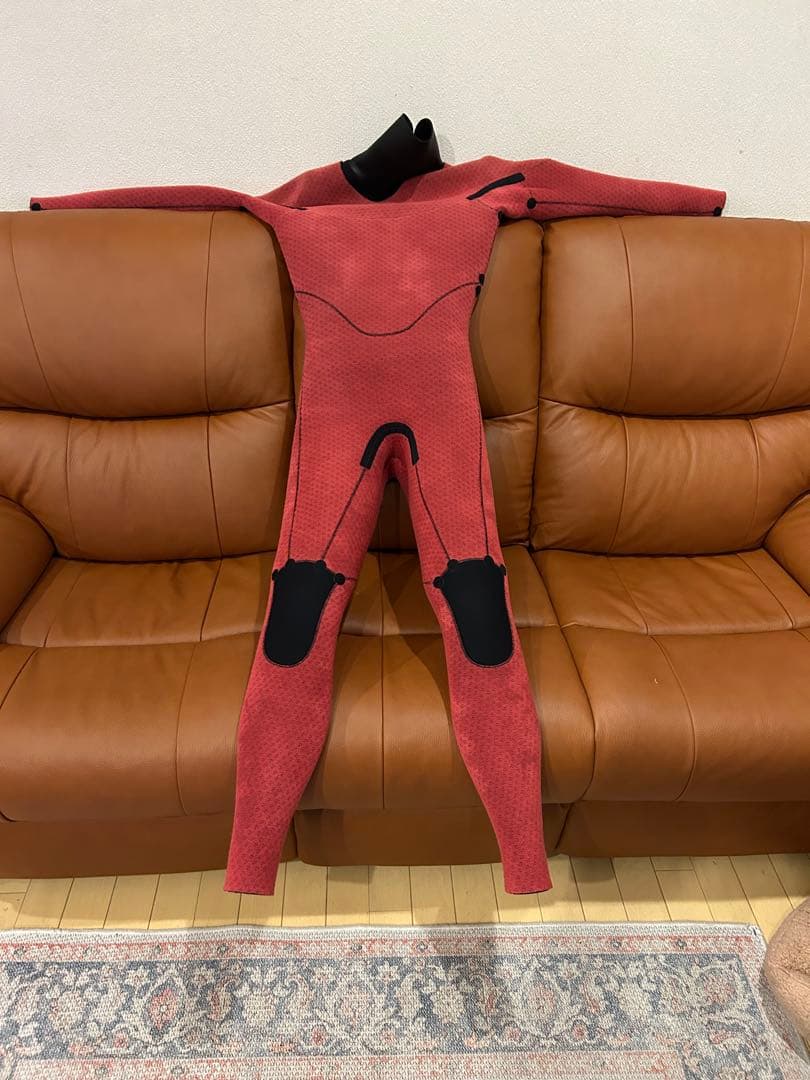 RIFS ウェットスーツ 黒　5x3 セミドライ　フロントジップ