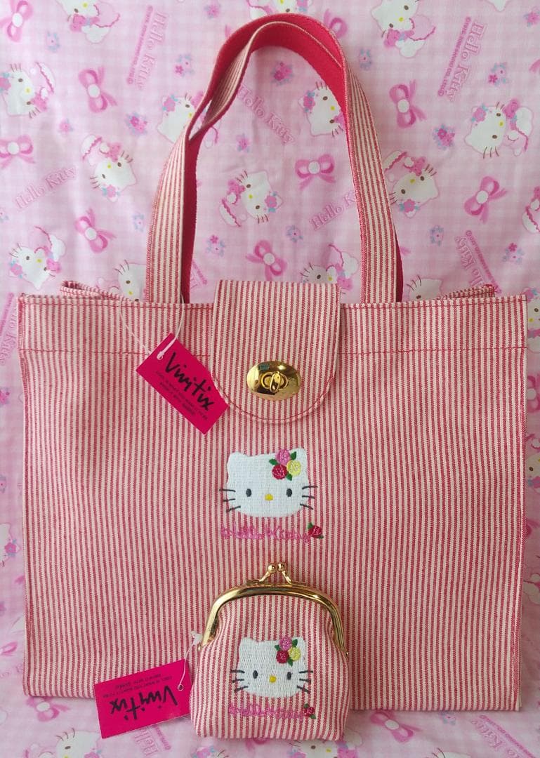 キティ　vivitix　バッグ　財布　がま口　デニム　ローズ　刺繍　レトロ
