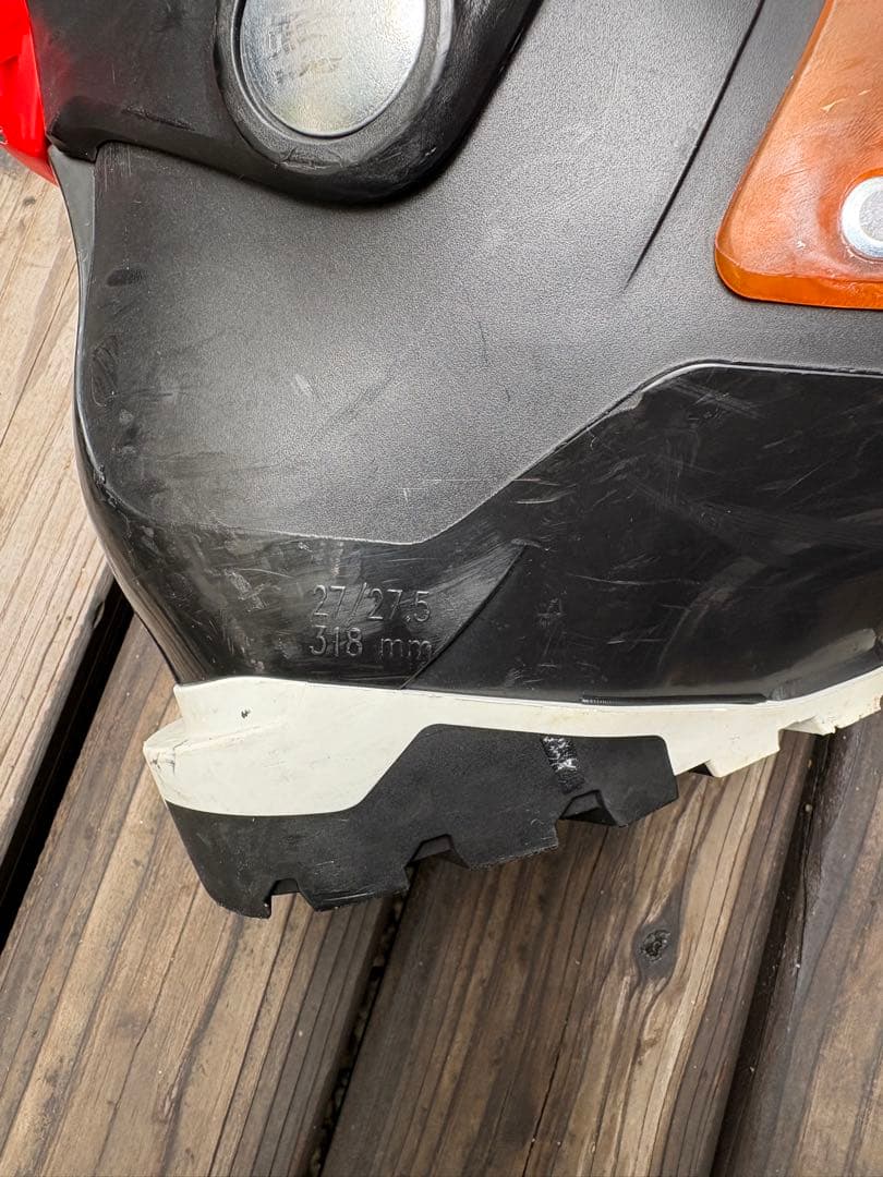 スキーブーツ　サロモン　27.5cm