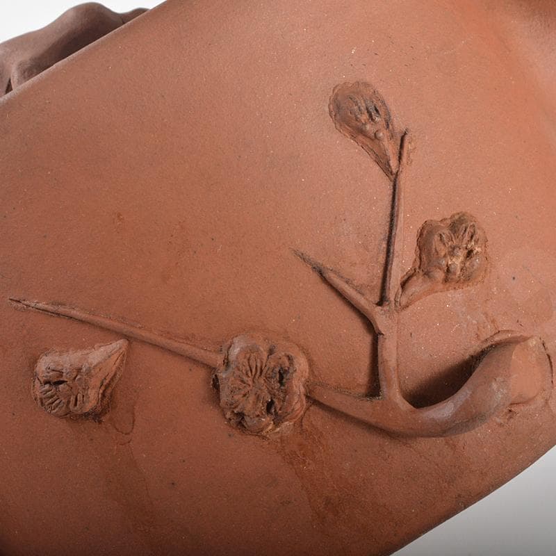 中国　宣興紫砂　朱泥　刻梅文　急須　茶壷　Y　R6553