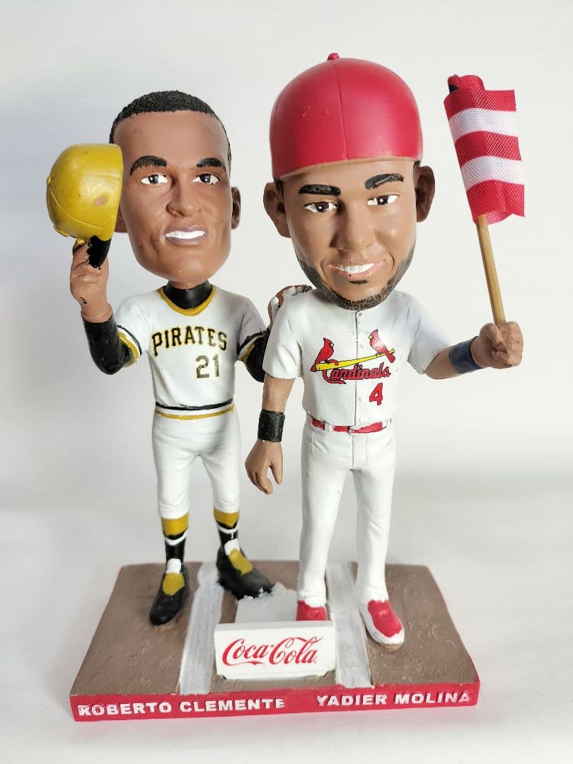 ヤディエル・モリーナ＆ロベルト・クレメンテ／ボブルヘッド人形（非売品）