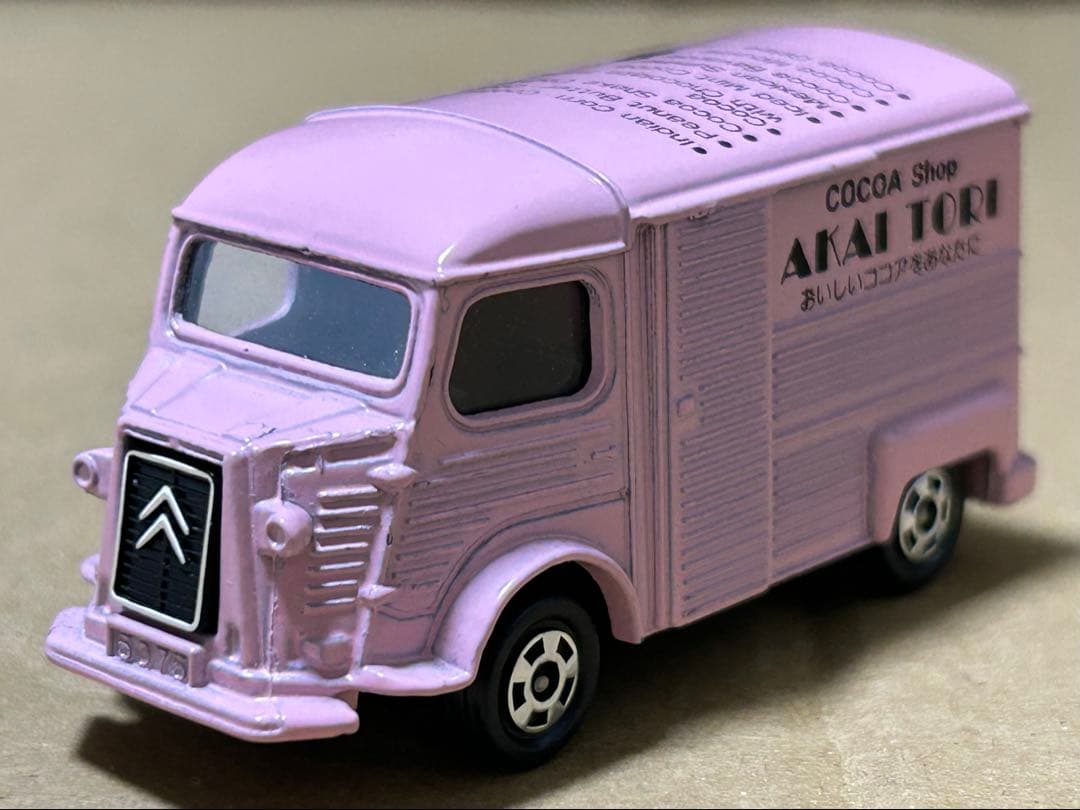 トミカ シトロエン Hトラック AKAI TORI ピンク