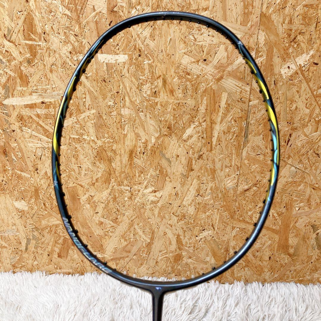 YONEX nanoflame 800 LT バトミントンラケット　5UG5