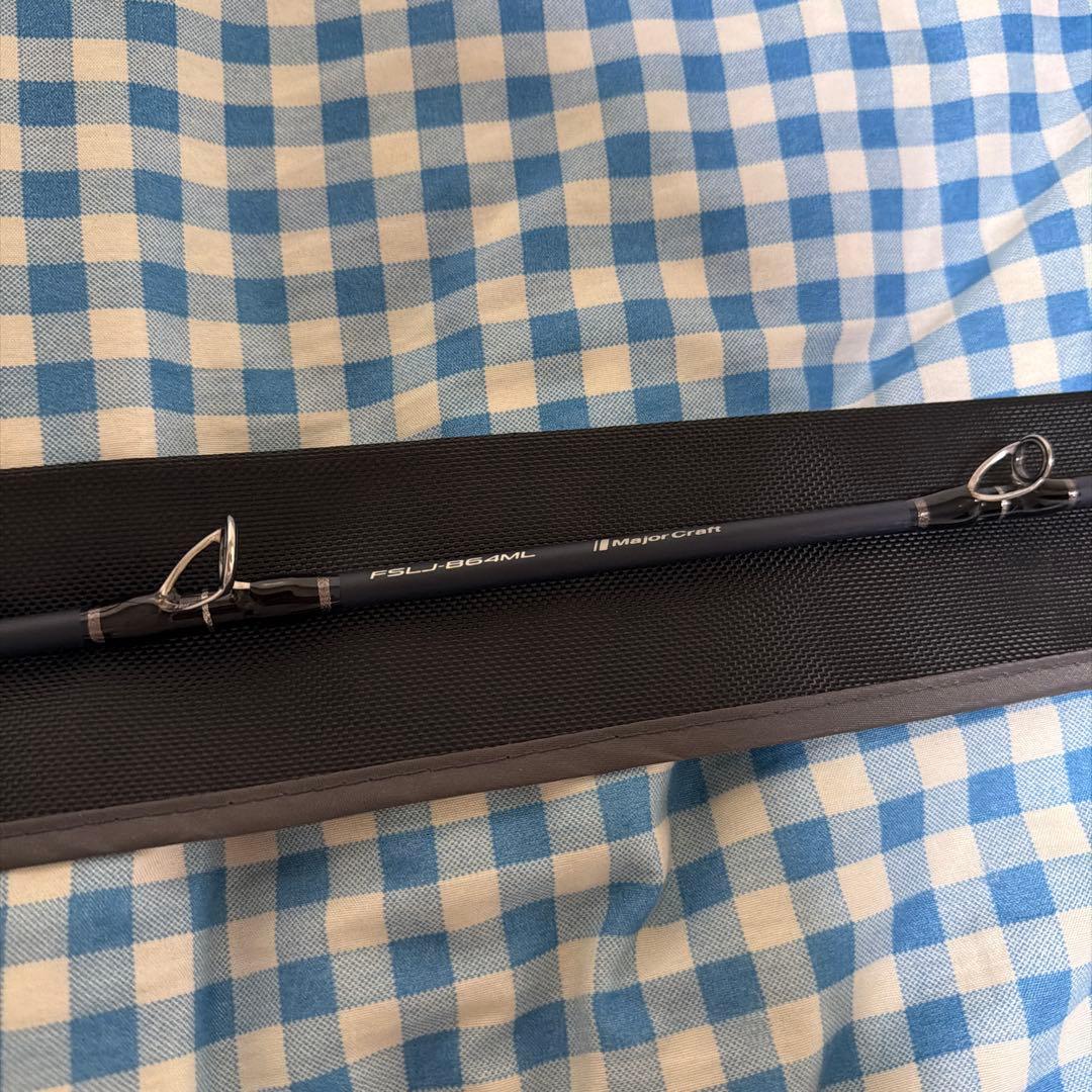 （価格交渉可能）中古品　メジャークラフトのフルソリ FSLJ-B64ML