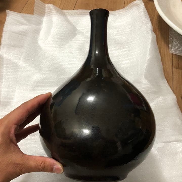 古美術品◼️蔵から出て来た、真っ黒な美しい流線形の大きな壺、壷、花瓶、花道具