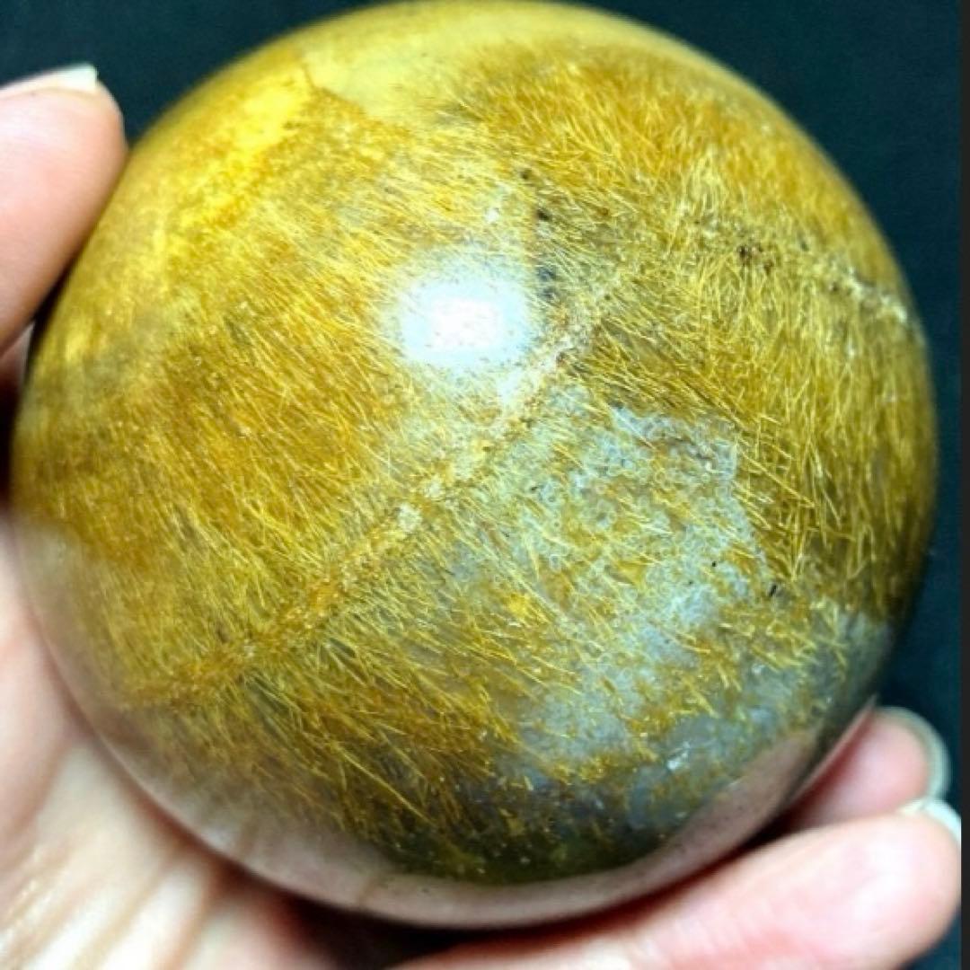 超大玉　64mm ゴールドルチルクォーツ　丸玉　スフィア　金針水晶