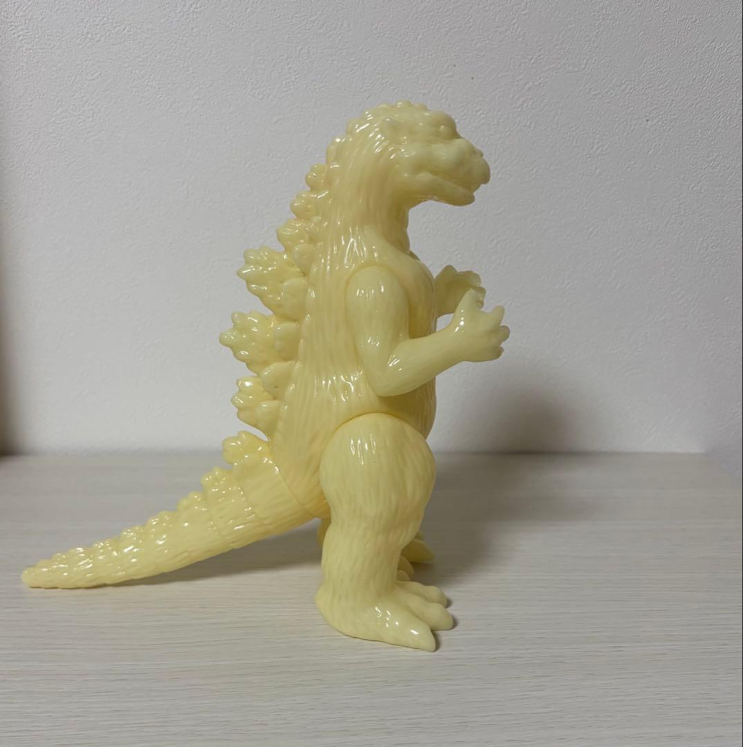 蓄光ゴジラ　M1号 ゴジラビデオファンクラブ スタンダードサイズ