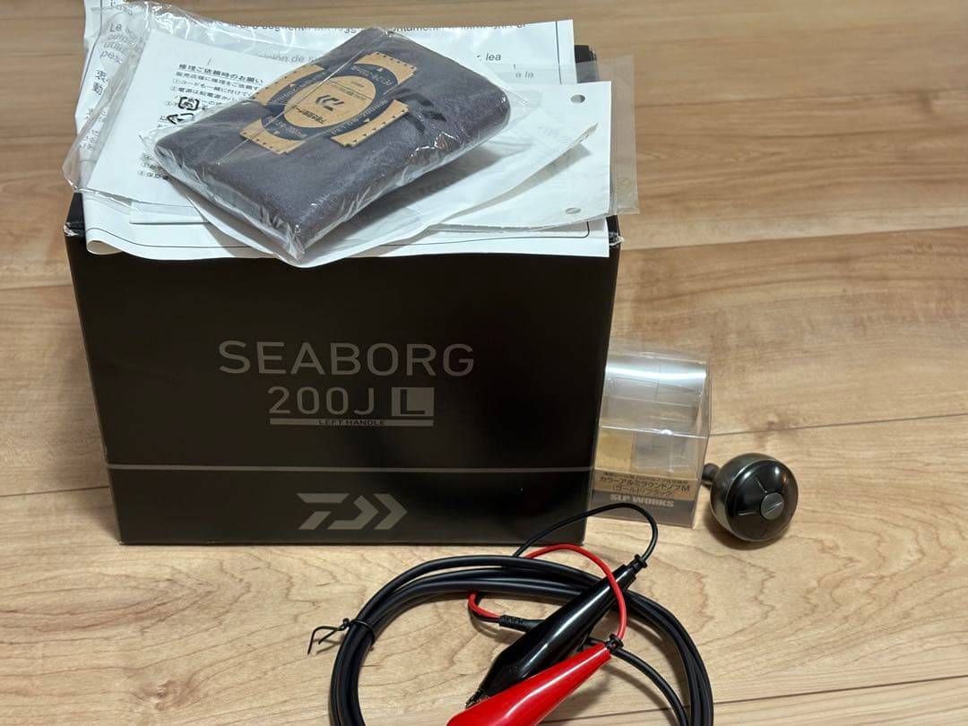 ダイワ 22シーボーグ 200JL 左ハンドル 使用少　アルミラウンドノブ付き