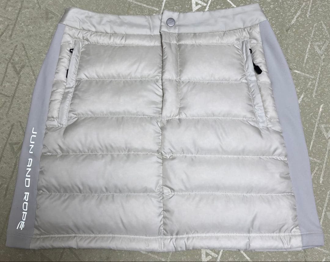 ジュン&ロペ ダウンスカート ライトグレー