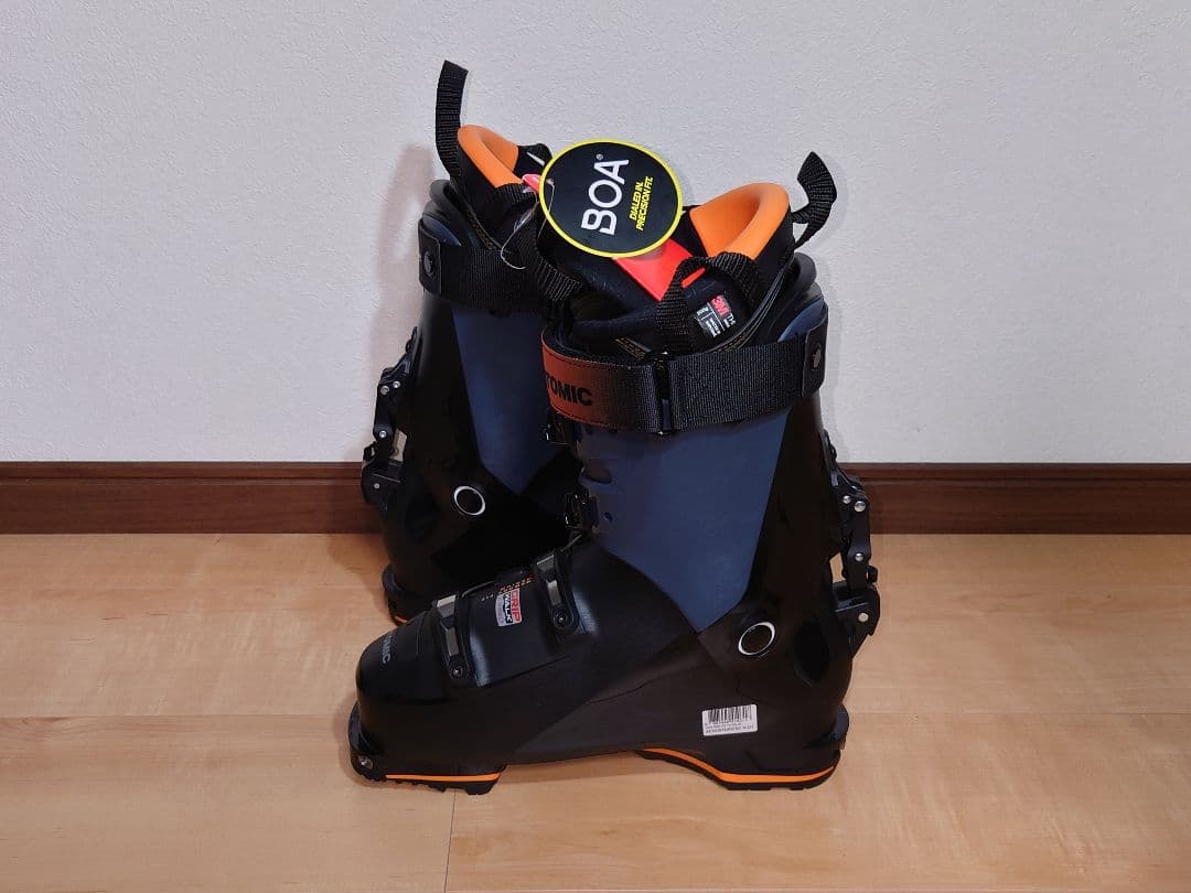 ゆ*ぴ様 ATOMIC スキー用ブーツ ブラック/オレンジ