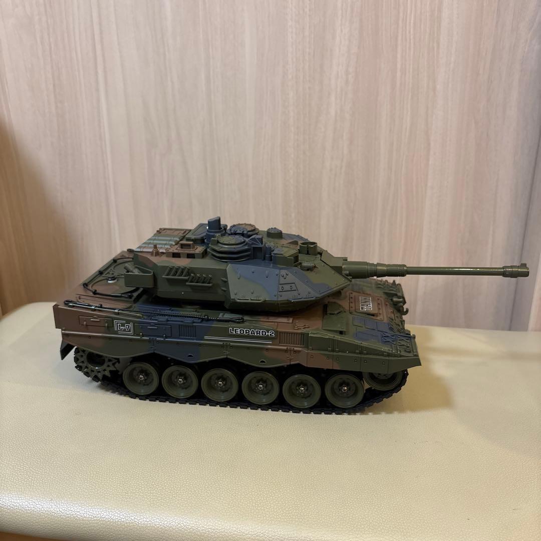 TJ001 迷彩戦車 1/18 ラジコン