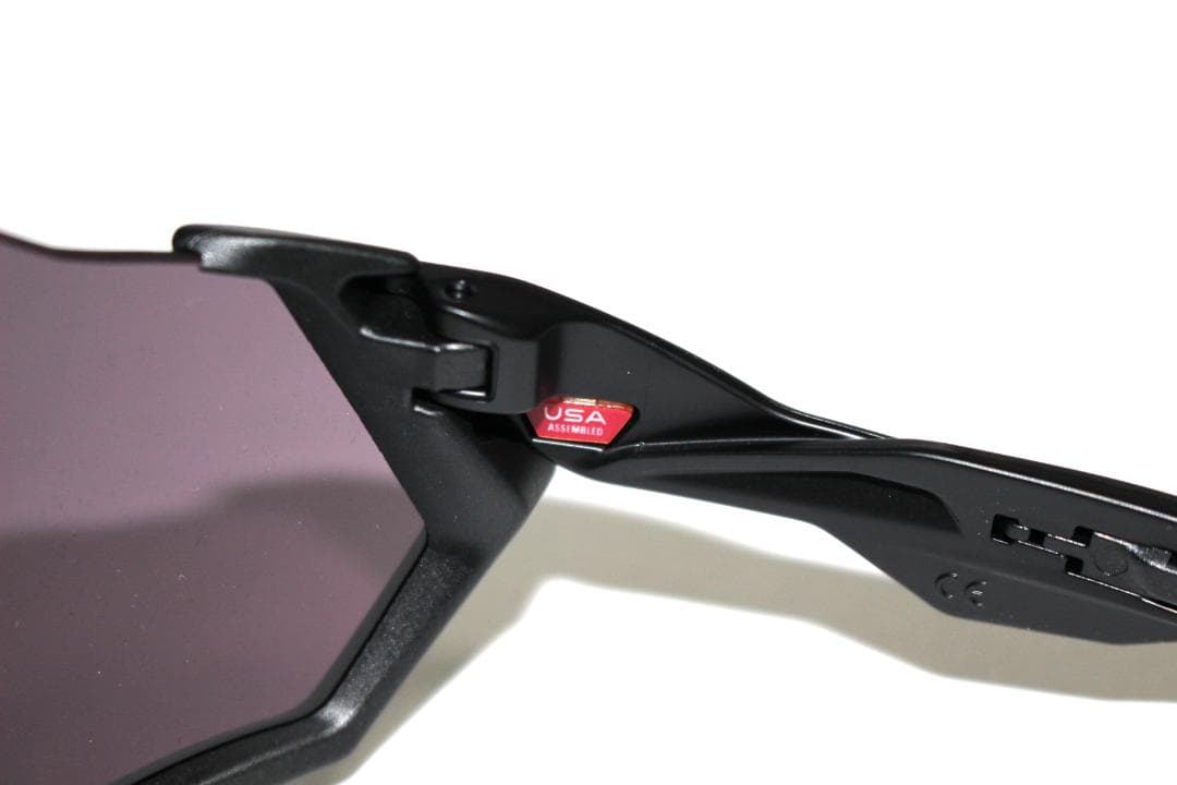 ウェア OAKLEY FLIGHT JACKET PRIZM ROAD BLK