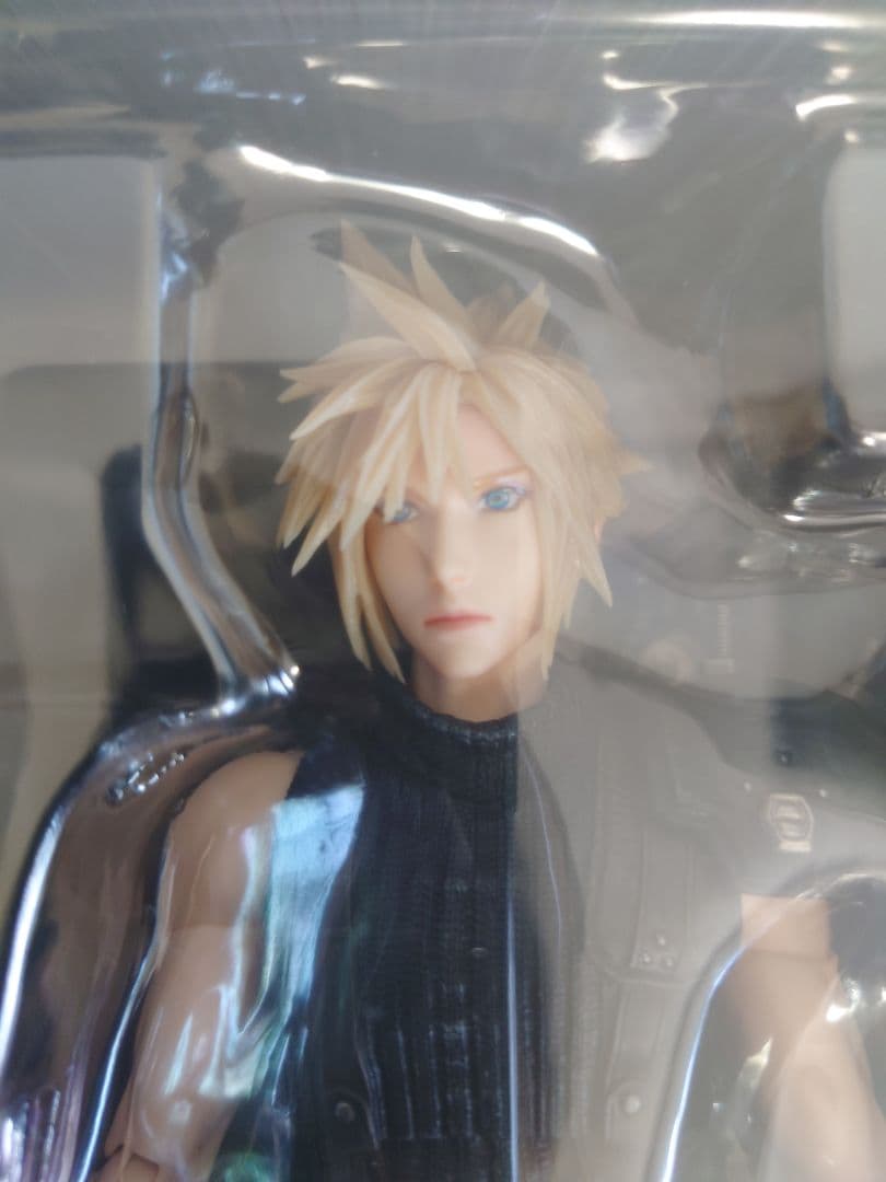 FFVII リメイク PLAYARTS改 クラウド・ストライフ Version2