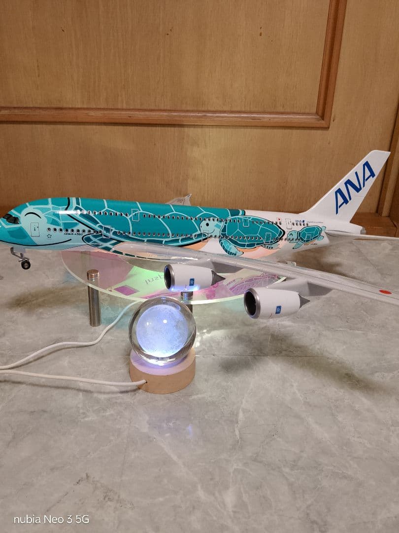 ④1/8着New エアバス A380 ディスプレイ模型完成品